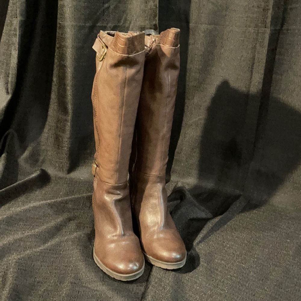 Wide calf boots